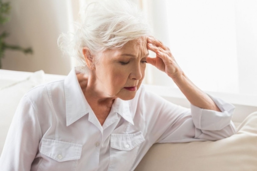 Последствия инсульта у женщин пожилого возраста